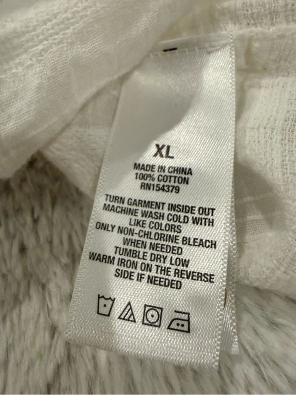 Aeropostale White Textured Gauze "Boyfriend" Button-Down Size L - Picture 4 of 4